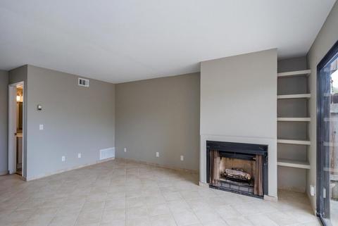 1031 W Walnut Ave, Lompoc, CA 93436 photo 5