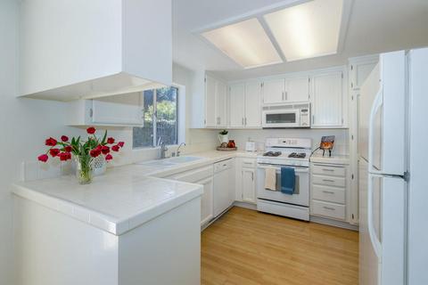 6057 Ashley Pl, Goleta, CA 93117 photo 4