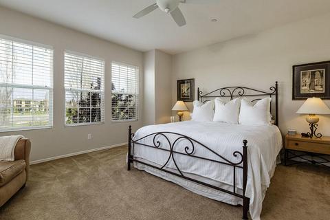 355 Feather River Pl, Oxnard, CA 93036 photo 12