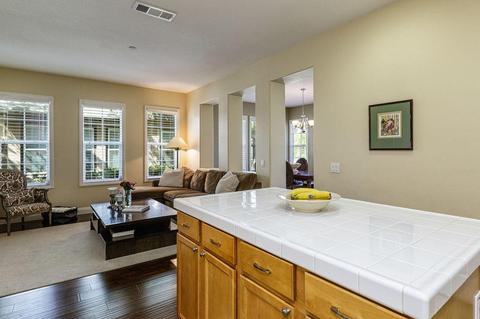 355 Feather River Pl, Oxnard, CA 93036 photo 11