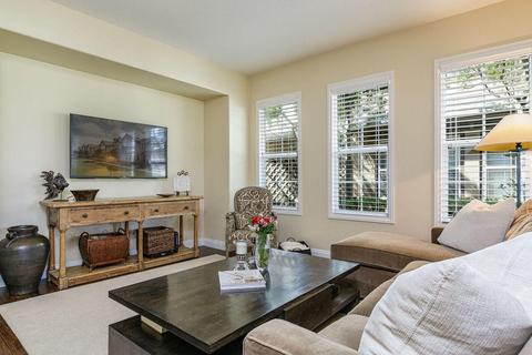 355 Feather River Pl, Oxnard, CA 93036 photo 6