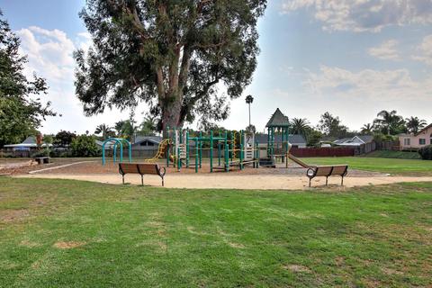 1486 Eucalyptus St, Carpinteria, CA 93013 photo 18