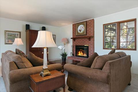 3934 Foothill Rd, Carpinteria, CA 93013 photo 3