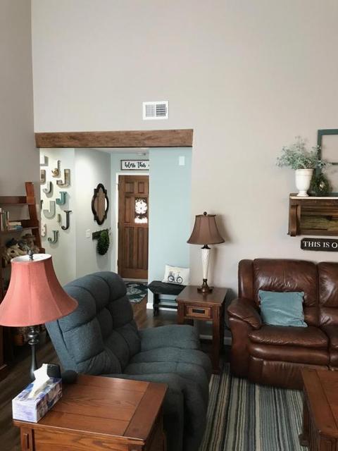 123 N 3rd St, Lompoc, CA 93436 photo 5