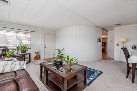 5540 W 5th St #86, Oxnard, CA 93035 photo 5