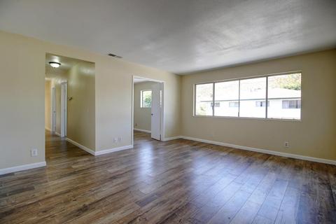 373 Northgate Dr #D, Goleta, CA 93117 photo 2