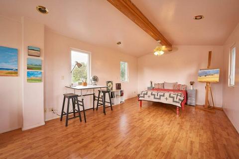 5437 Shemara St, Carpinteria, CA 93013 photo 18