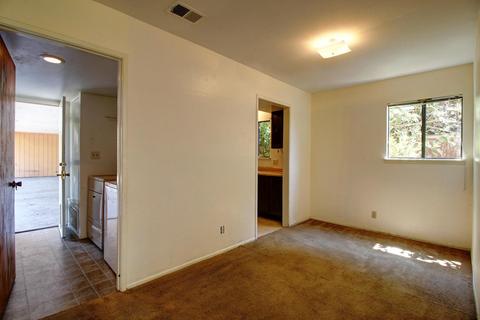 4770 9th St, Carpinteria, CA 93013 photo 6