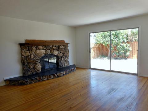58 Deerhurst Dr, Goleta, CA 93117 photo 2
