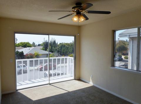 58 Deerhurst Dr, Goleta, CA 93117 photo 13