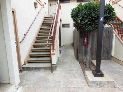 36 Village Cir Dr, Lompoc, CA 93436 photo 2
