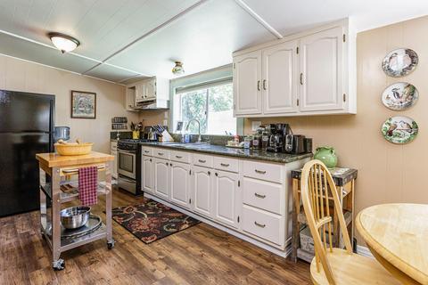 10796 Creek Rd, Ojai, CA 93023 photo 6