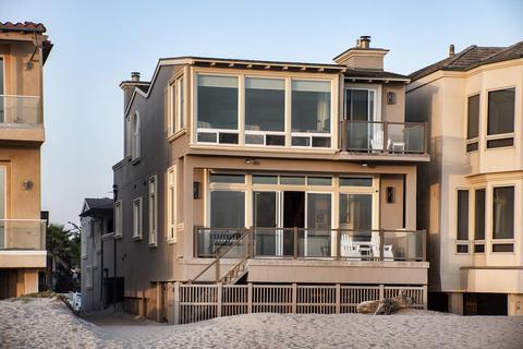 1073 Mandalay Beach Rd, Oxnard, CA 93035 photo 2