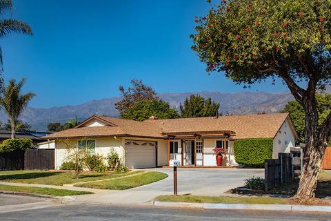 4696 Eleanor Dr, Carpinteria, CA 93013 photo 1