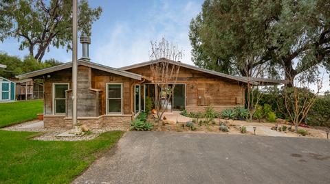 6965 Shepard Mesa Rd, Carpinteria, CA 93013 photo 2