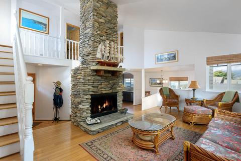 4760 3rd St, Carpinteria, CA 93013 photo 2