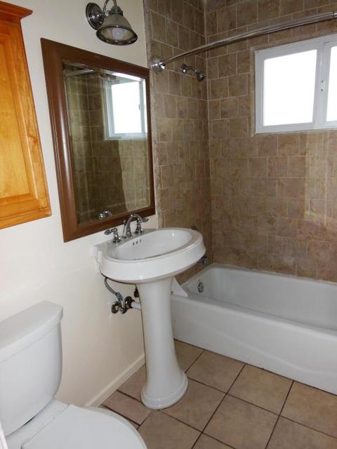 533 N D St, Lompoc, CA 93436 photo 9