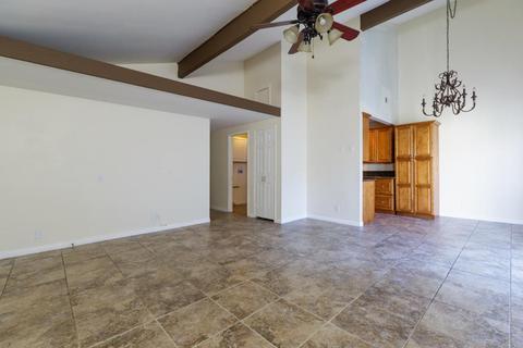 330 W Vineyard Ave, Oxnard, CA 93036 photo 3