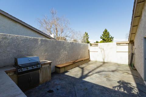 330 W Vineyard Ave, Oxnard, CA 93036 photo 16