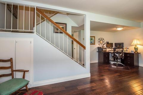 6015 Jacaranda Way #E, Carpinteria, CA 93013 photo 5