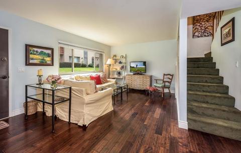 6015 Jacaranda Way #E, Carpinteria, CA 93013 photo 3