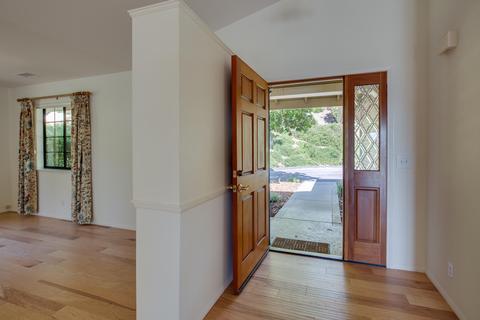 757 Hillside Dr, Solvang, CA 93463 photo 2