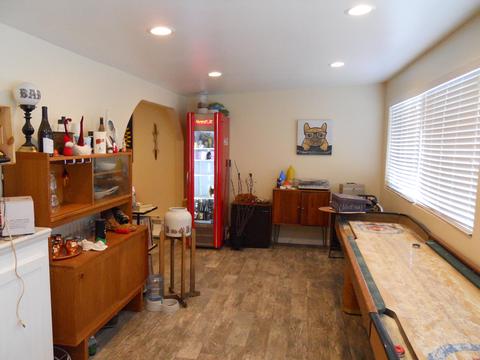 317 N Daisy St, Lompoc, CA 93436 photo 8