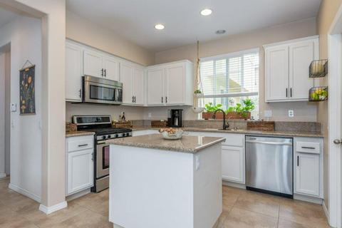 3155 Lisbon Ln, Oxnard, CA 93036 photo 5