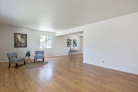 1636 E Rowland Ave, Camarillo, CA 93010 photo 5