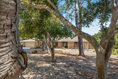 384 St Andrews Way, Lompoc, CA 93436 photo 3