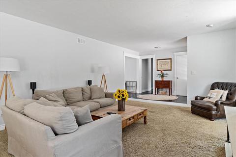 384 St Andrews Way, Lompoc, CA 93436 photo 8