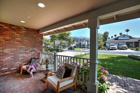 4973 El Carro Ln, Carpinteria, CA 93013 photo 4