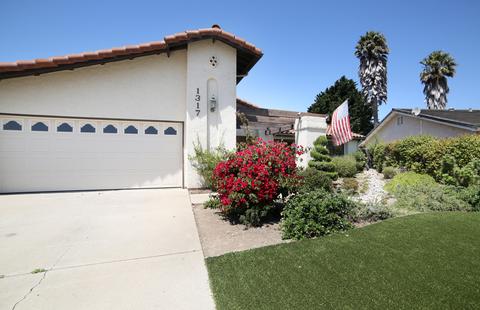 1317 N G St, Lompoc, CA 93436 photo 3