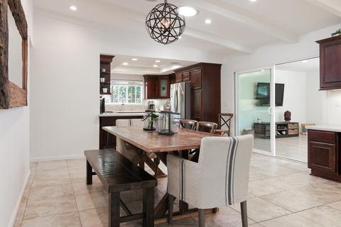 205 Serpolla St, Carpinteria, CA 93013 photo 4