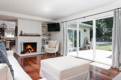 205 Serpolla St, Carpinteria, CA 93013 photo 3