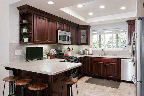 205 Serpolla St, Carpinteria, CA 93013 photo 6