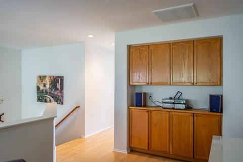 1243 Lost Point Ln, Oxnard, CA 93030 photo 9