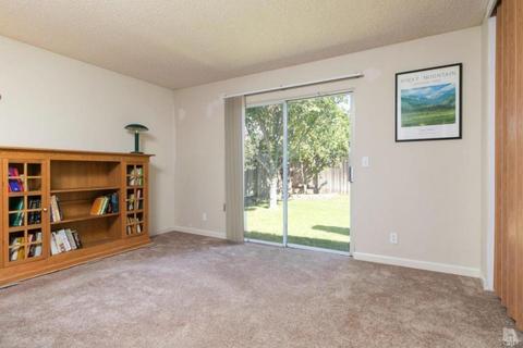 1510 Rivas Ln, Oxnard, CA 93035 photo 5