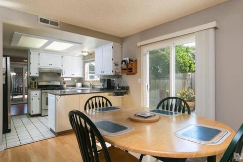 1510 Rivas Ln, Oxnard, CA 93035 photo 8