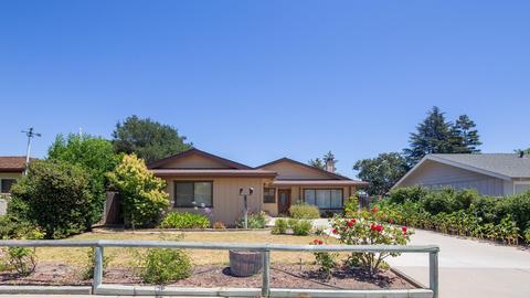 322 1st St, Solvang, CA 93463 photo 3