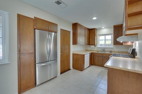141 1st St, Solvang, CA 93463 photo 5