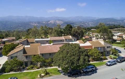 6008 Jacaranda Way #D, Carpinteria, CA 93013 photo 3