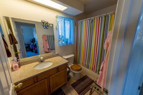 1424 N E St, Lompoc, CA 93436 photo 5