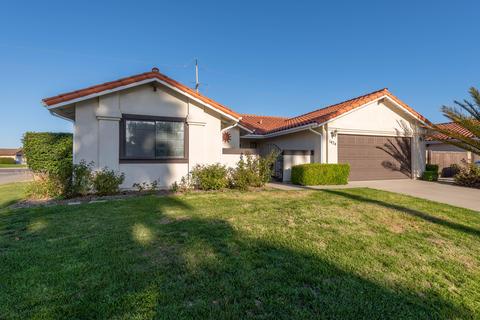 1424 N E St, Lompoc, CA 93436 photo 2
