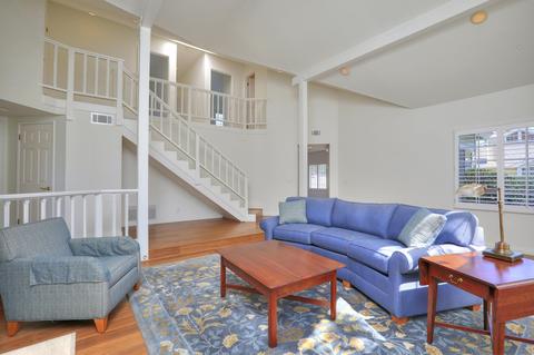 1561 Meadow Cir, Carpinteria, CA 93013 photo 3