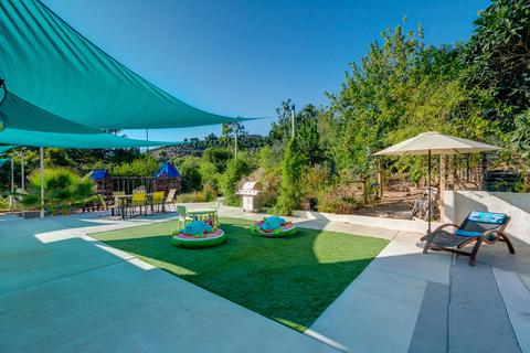 1175 Rancho Dr, Ojai, CA 93023 photo 9
