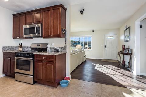 320 N Y St, Lompoc, CA 93436 photo 4