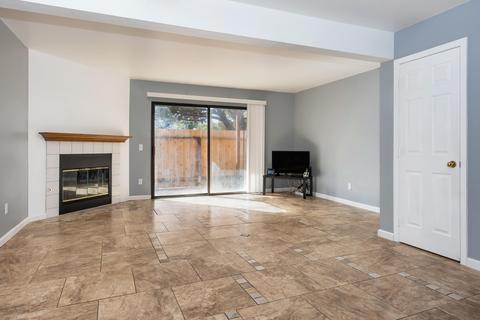 55 Village Cir Dr, Lompoc, CA 93436 photo 2