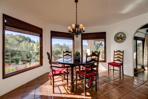 880 Azure Ct, Oak View, CA 93022 photo 10