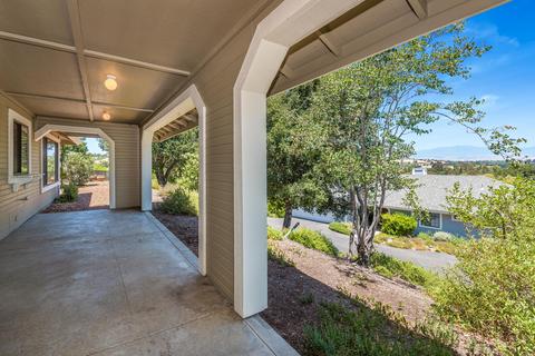 756 Hillside Dr, Solvang, CA 93463 photo 2